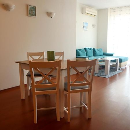 White Coast Beach Apartments カヴァルナ エクステリア 写真