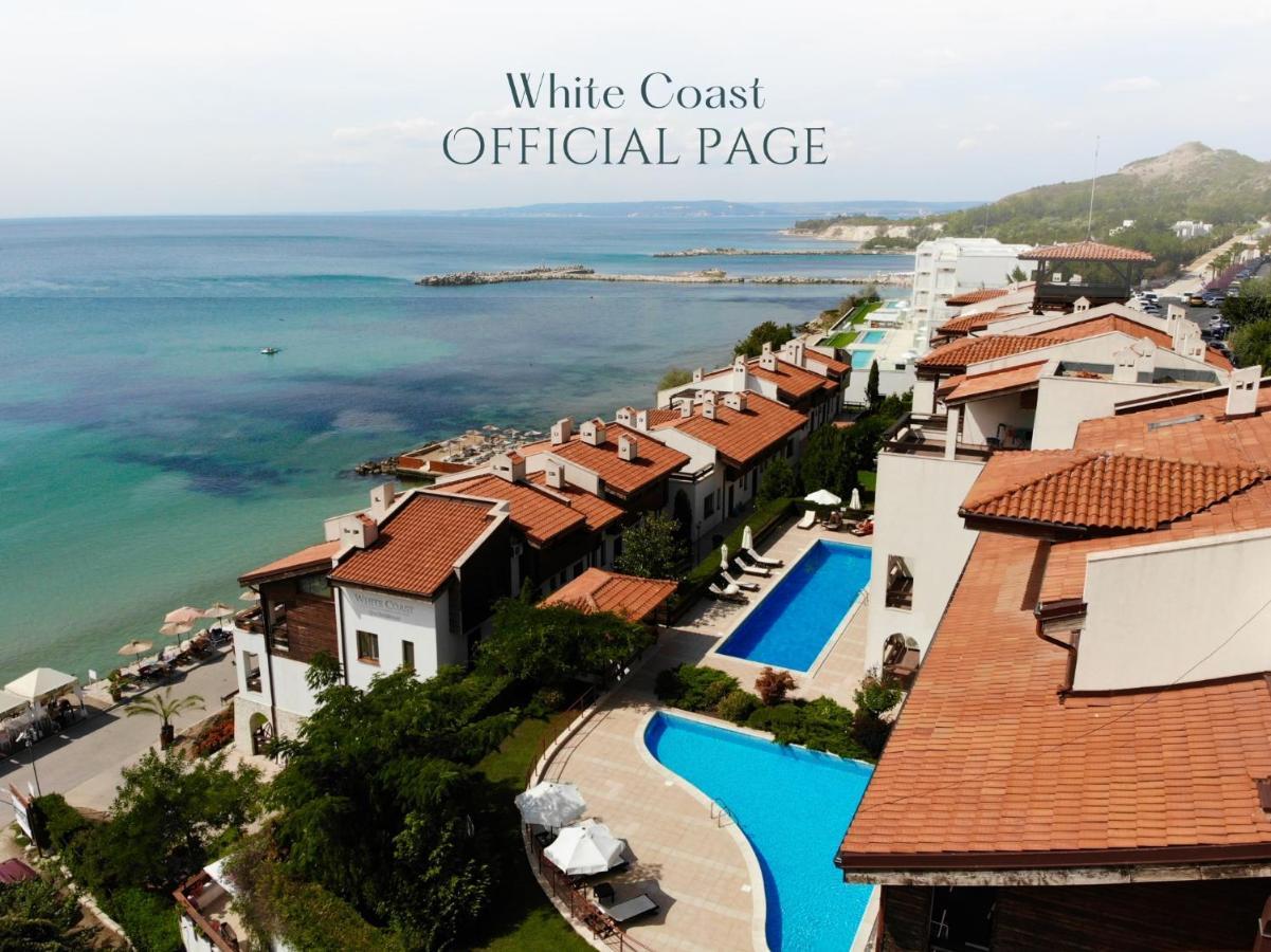 White Coast Beach Apartments カヴァルナ エクステリア 写真