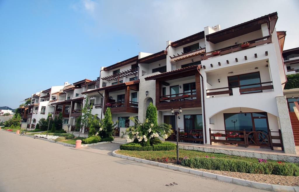 White Coast Beach Apartments カヴァルナ エクステリア 写真