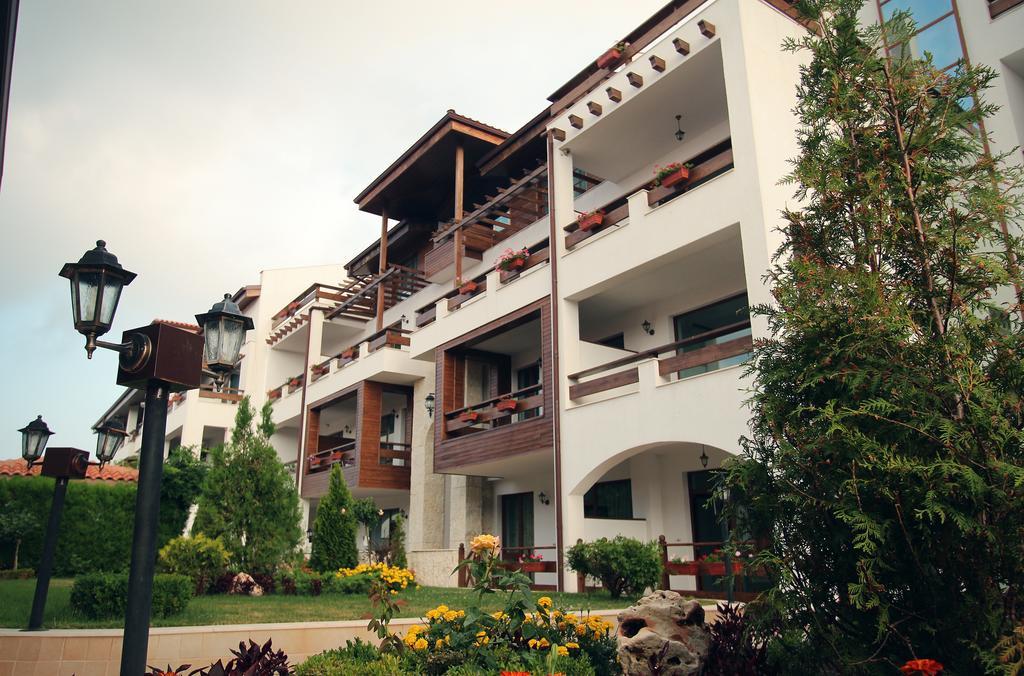 White Coast Beach Apartments カヴァルナ エクステリア 写真