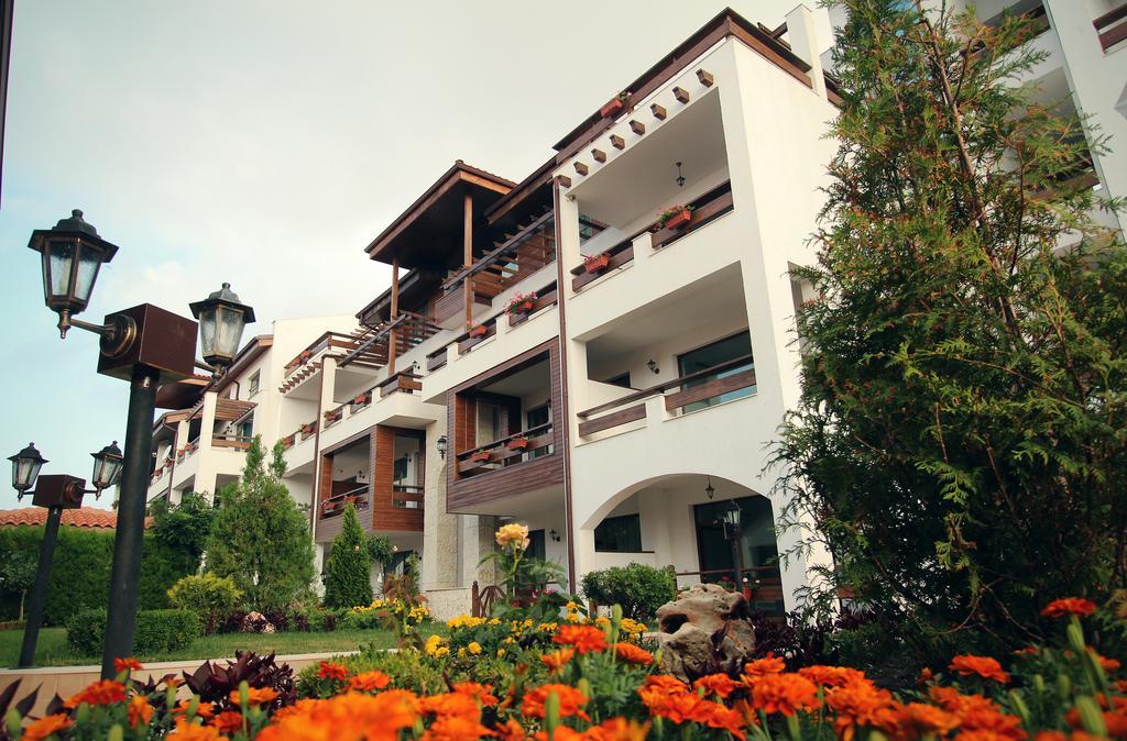 White Coast Beach Apartments カヴァルナ エクステリア 写真