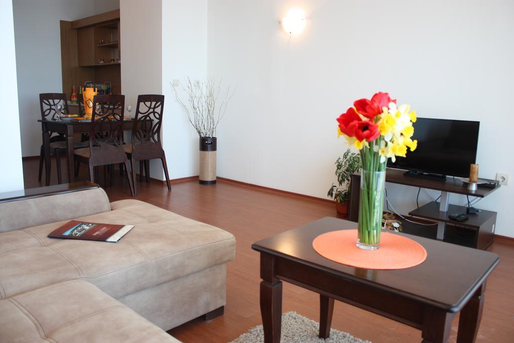 White Coast Beach Apartments カヴァルナ エクステリア 写真