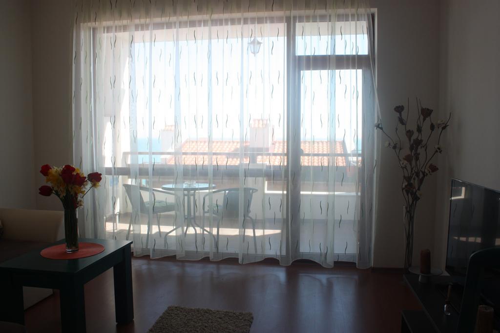 White Coast Beach Apartments カヴァルナ エクステリア 写真